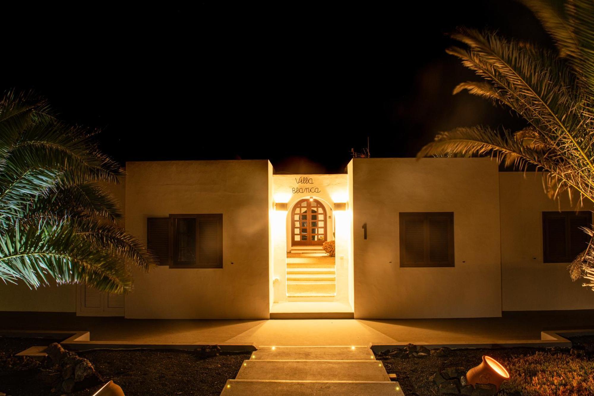 Villa Blanca Nudist Place Charco del Palo Ngoại thất bức ảnh